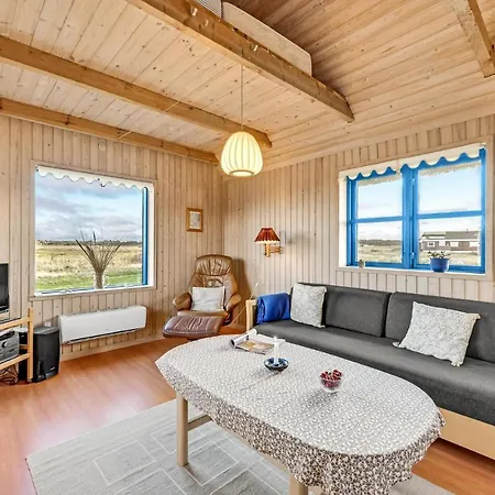 2 Bedroom Beautiful In Ulfborg Ferienhaus