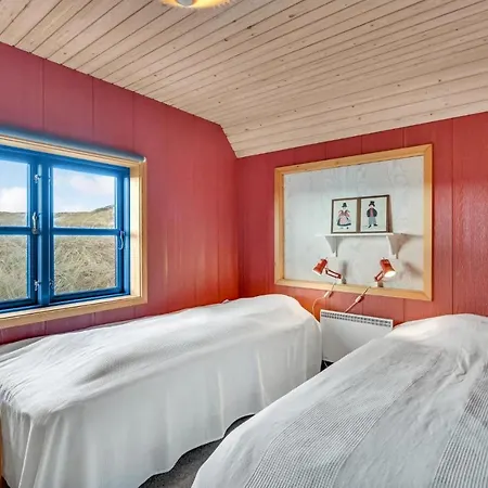 2 Bedroom Beautiful In Ulfborg